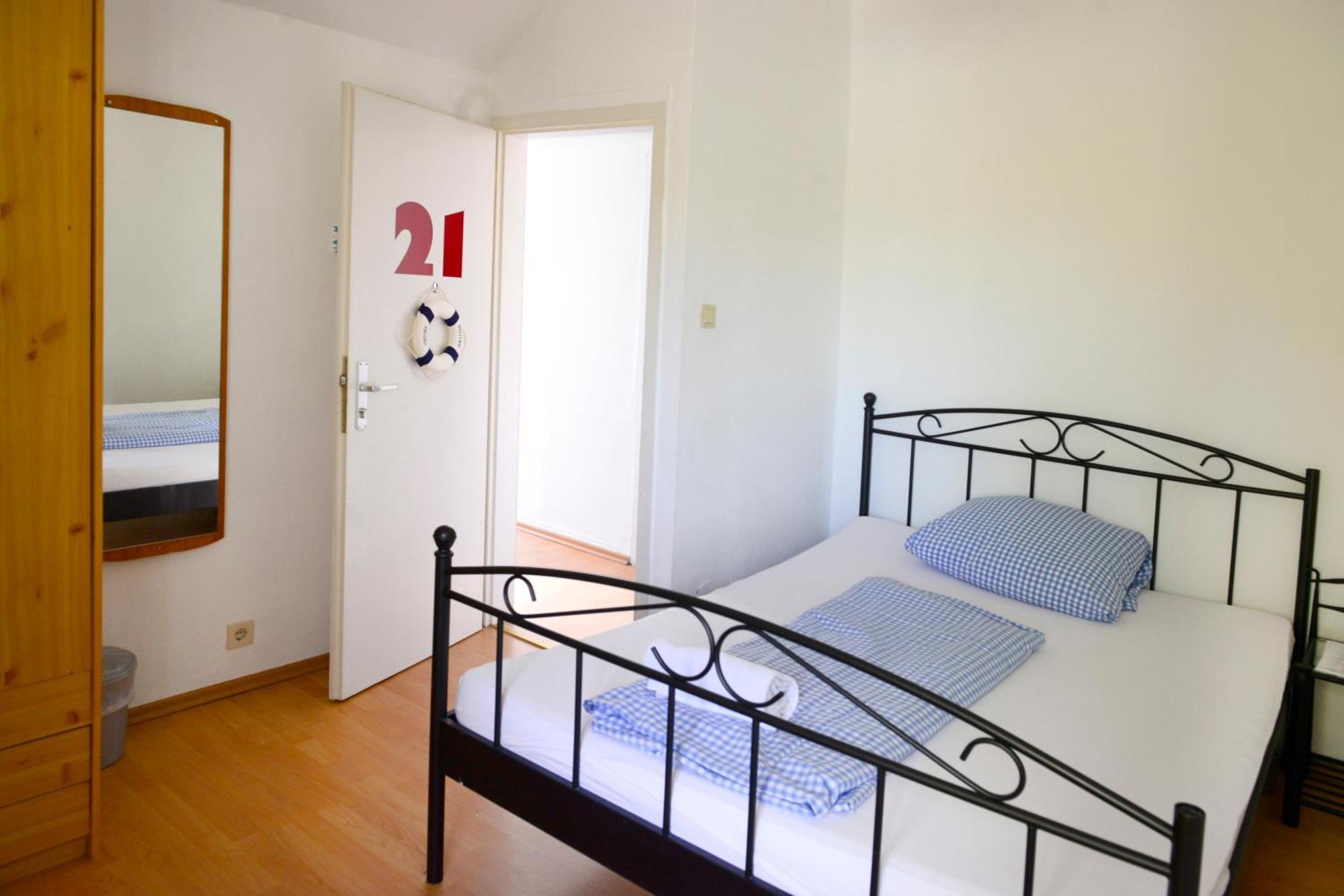 לינדאו Hostel Westkueste מראה חיצוני תמונה