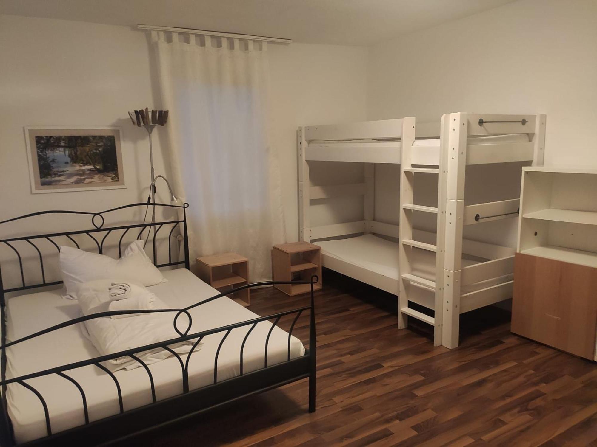 לינדאו Hostel Westkueste חדר תמונה