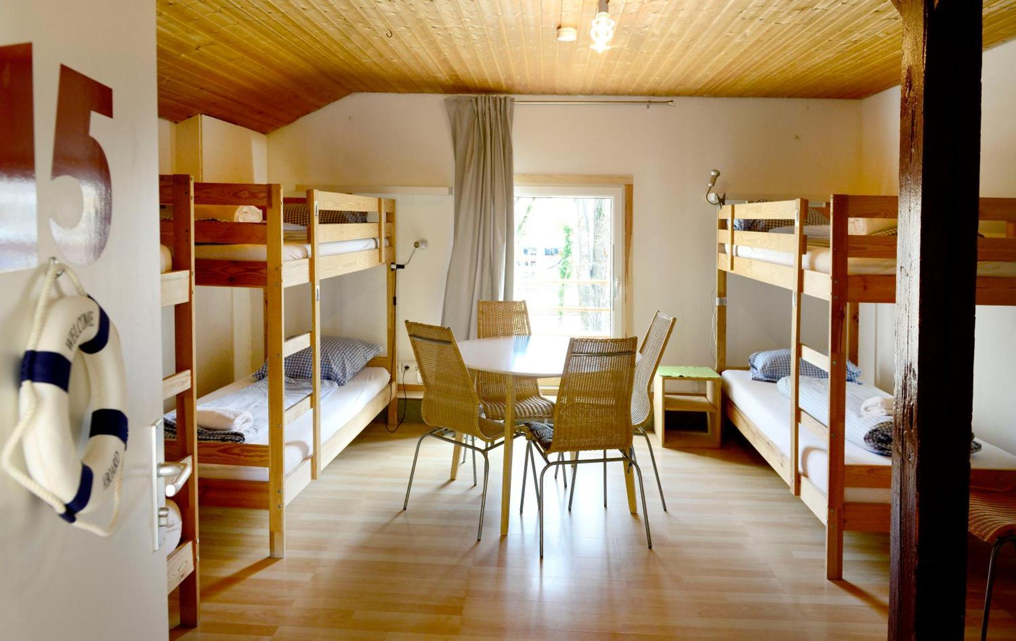 לינדאו Hostel Westkueste מראה חיצוני תמונה