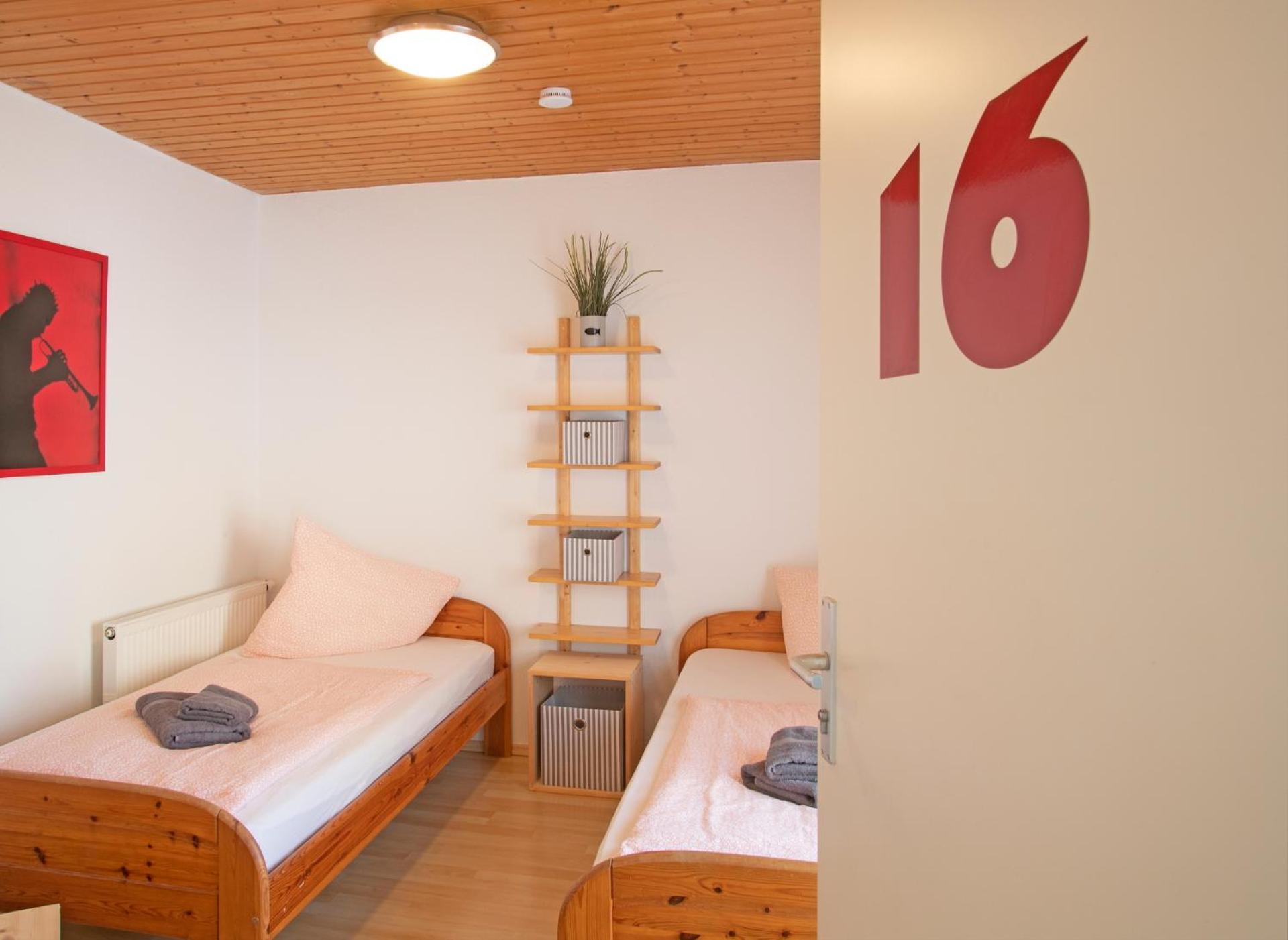 לינדאו Hostel Westkueste מראה חיצוני תמונה